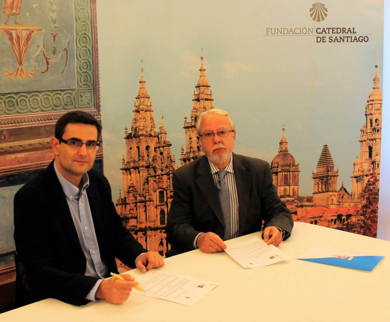 La Catedral de Santiago y la S.D. Compostela firman un acuerdo de ...