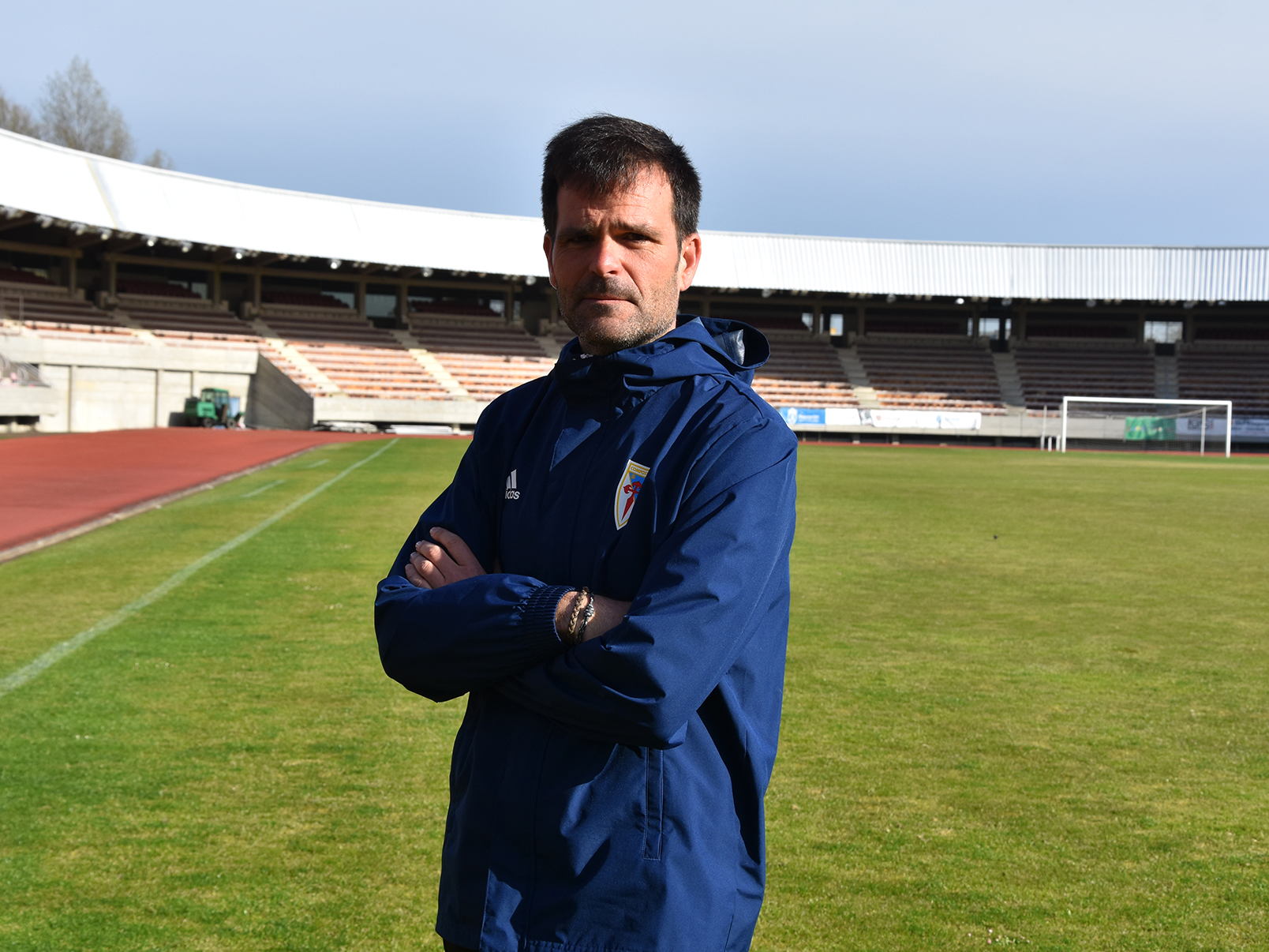 Juan Carlos Andrés, novo adestrador da SD Compostela no Estadio Verónica Boquete.