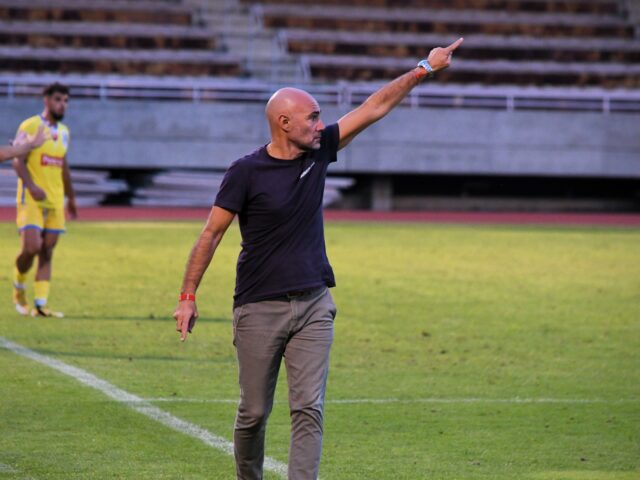 Manel Menéndez: “O equipo mellorou en confianza”