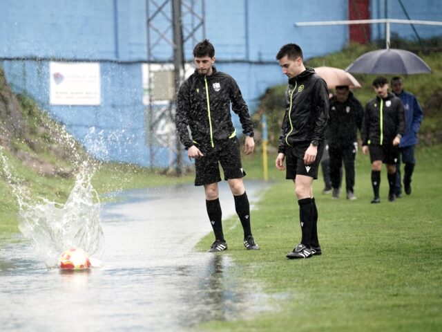 Suspendido el partido en Cambados