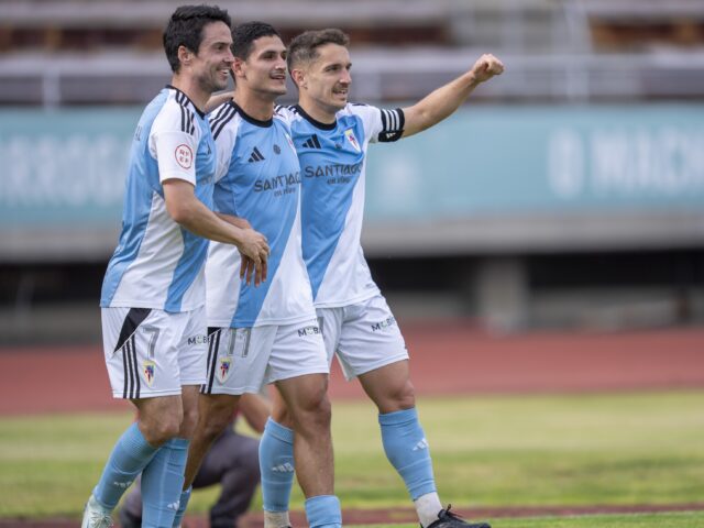 Goleada 6-1 para pasar de ronda en el play off