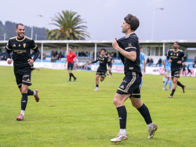 O Compos gaña en Viveiro, pero irá ao playoff