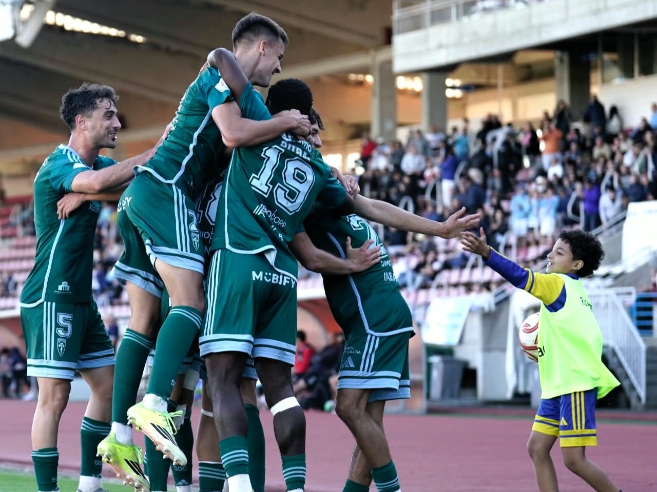 Astorga San Lázaro celebración equipo Celebración do Compos contra o Atlético Astorga