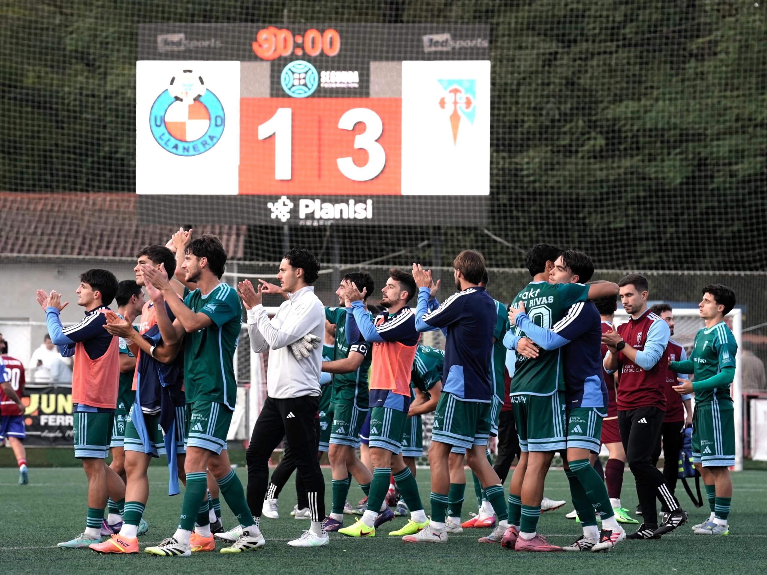 O equipo agradece á afección desprazada trala vitoria no Pepe Quimarán.